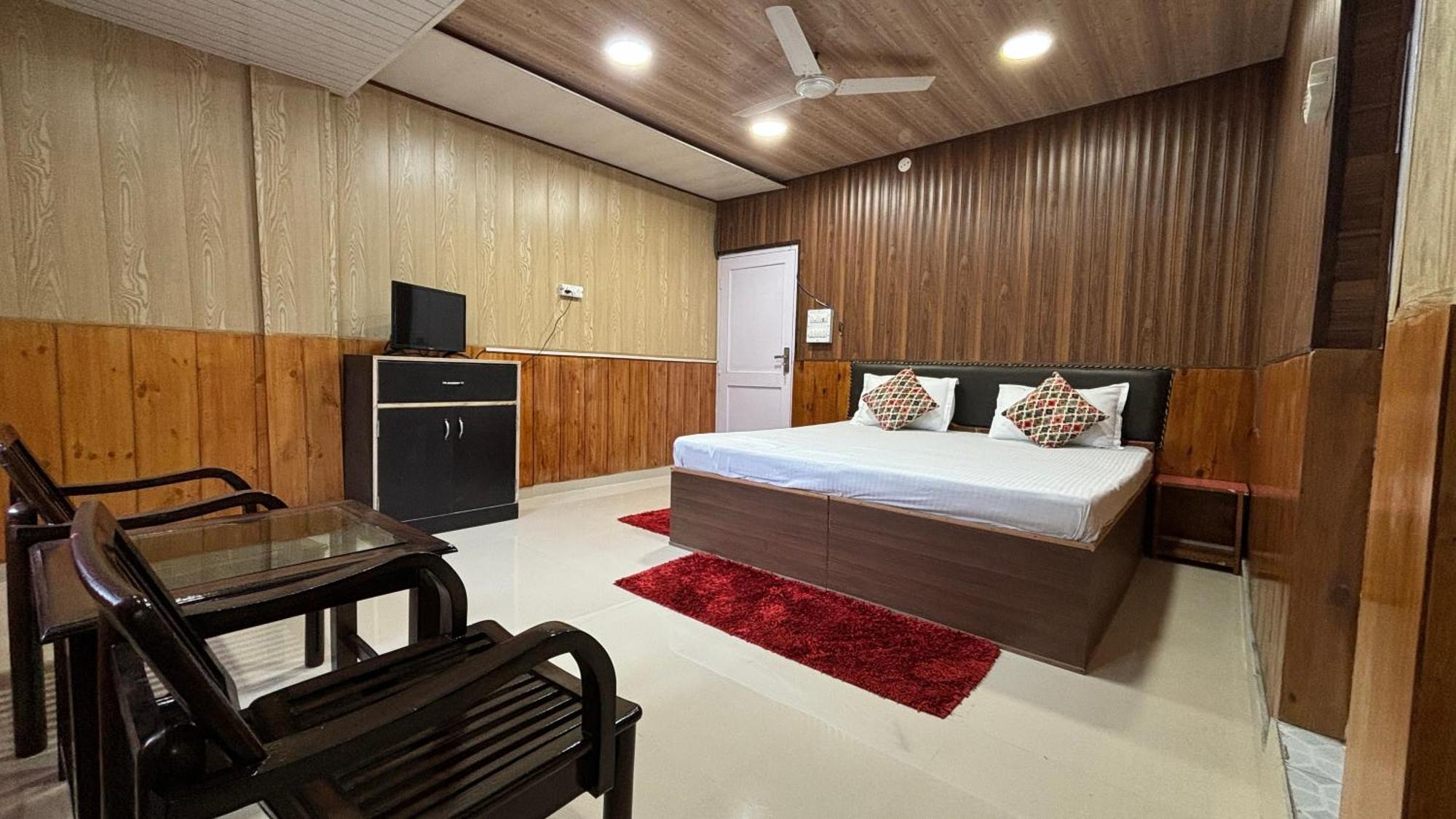 Hotel Ekant Lodge McLeod Ganj Extérieur photo
