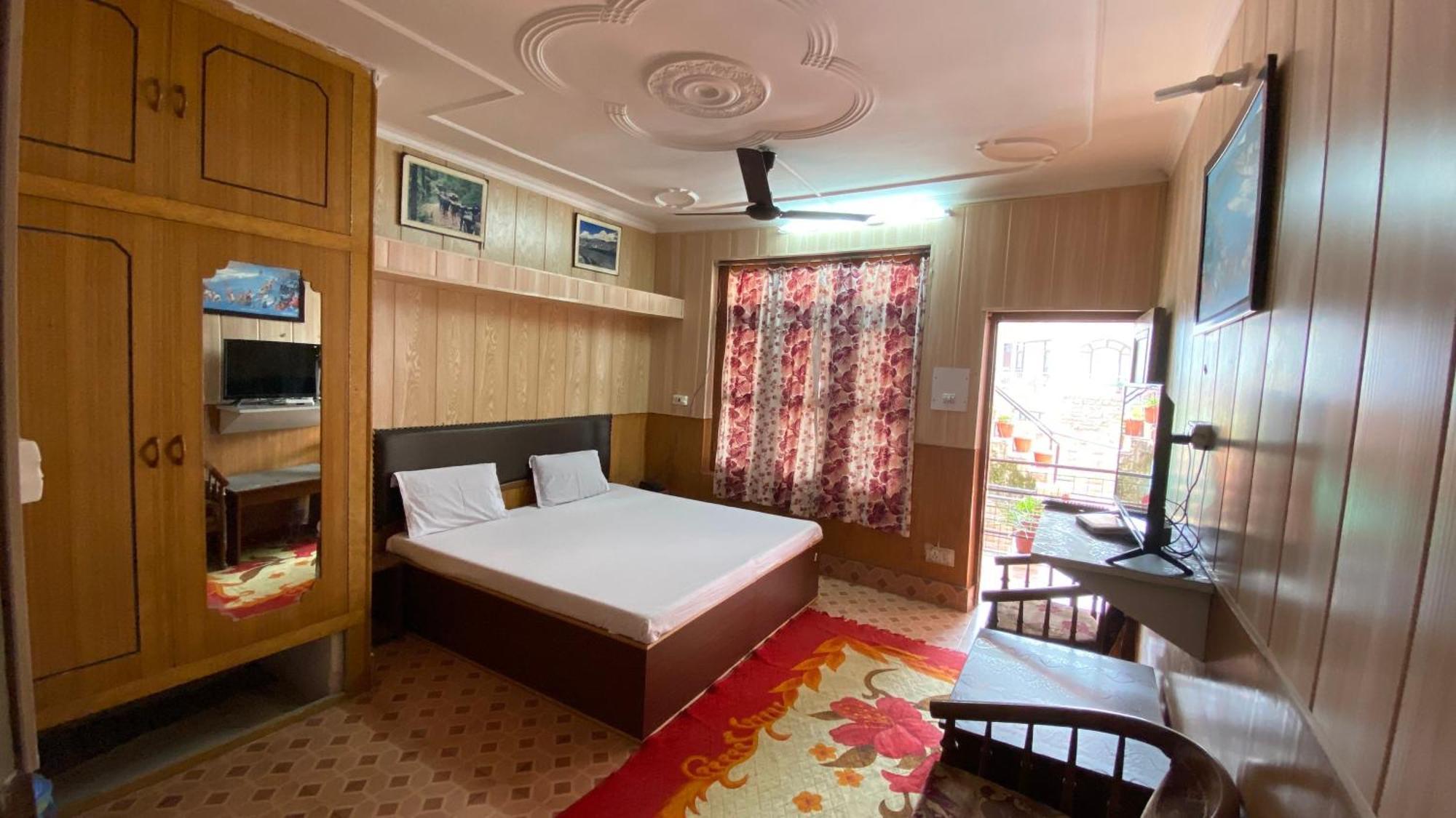 Hotel Ekant Lodge McLeod Ganj Extérieur photo